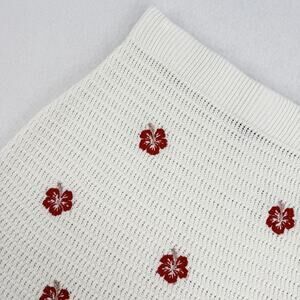 Wild Fable White Crochet Hibiscus Hawaiian Boho Flower Floral Mini Skirt M